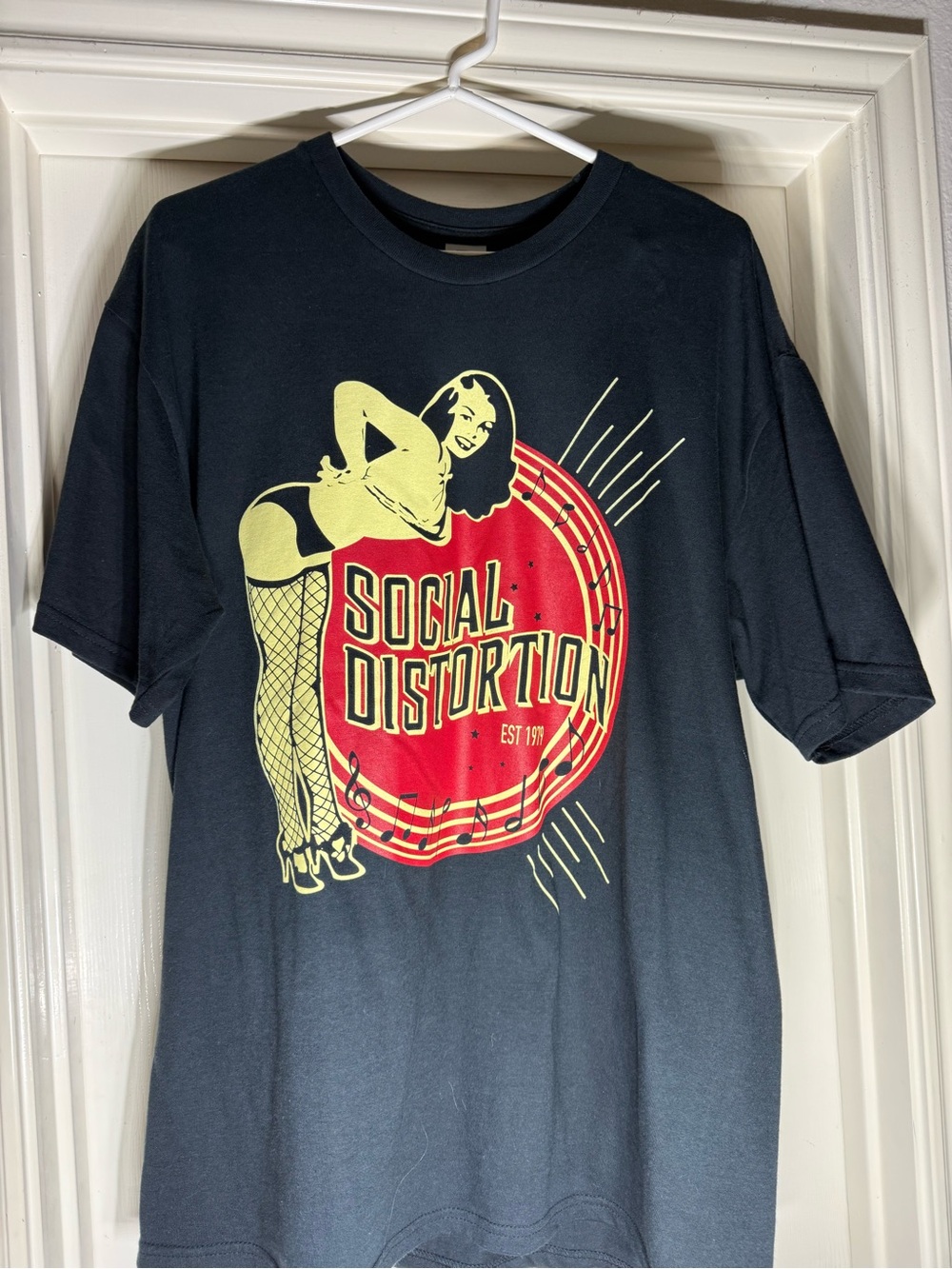 Men's Black Social Distortion Graphic Band T-Shirt